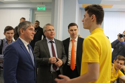 Алексей Фурсин открыл молодежный технопарк «Инжинириум»