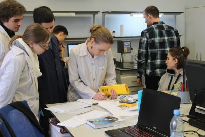 «Композиты России» проводят лабораторные работы со студентами МГТУ